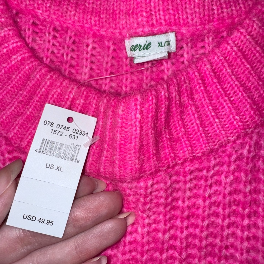 Aerie Pink Crew Neck Sweater with Ribbed Knit Texture